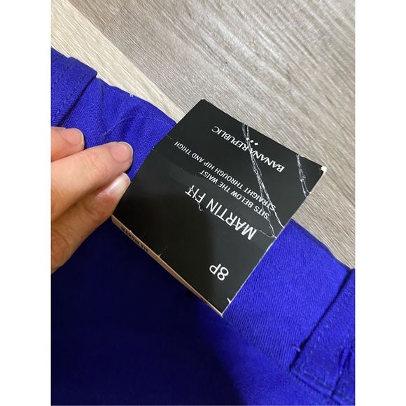 Banana Republic NWT Martin Fit Capri Pants Cobalt Blue, Size 8P, MSRP $60 - Picture 5 of 9